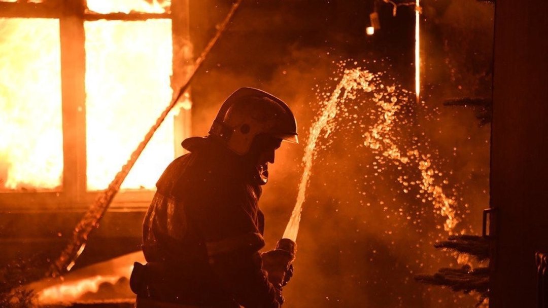 Пожар в хозяйственной постройке в Красносулинском районе